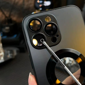 TitanShield Elite – A Capa de Titânio que Une Elegância e Proteção para Seu iPhone!