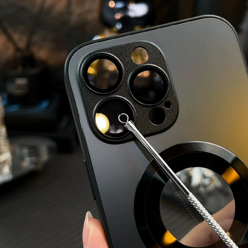 TitanShield Elite – A Capa de Titânio que Une Elegância e Proteção para Seu iPhone!