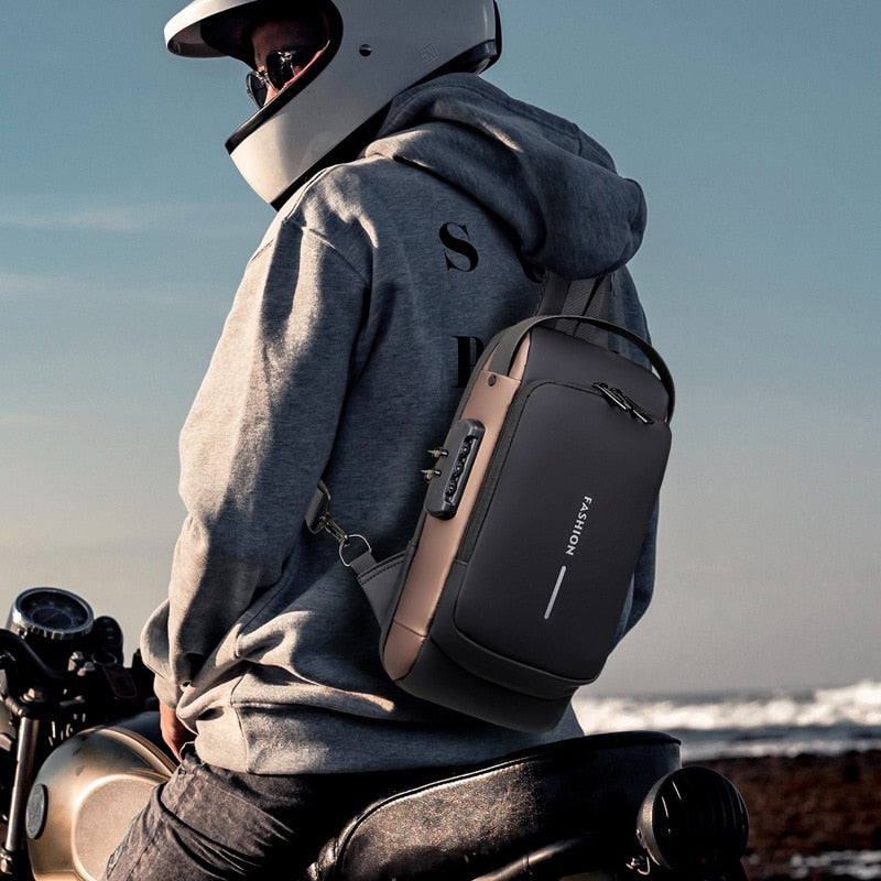 Mochila Maximus Ultra Resistente com Senha USB