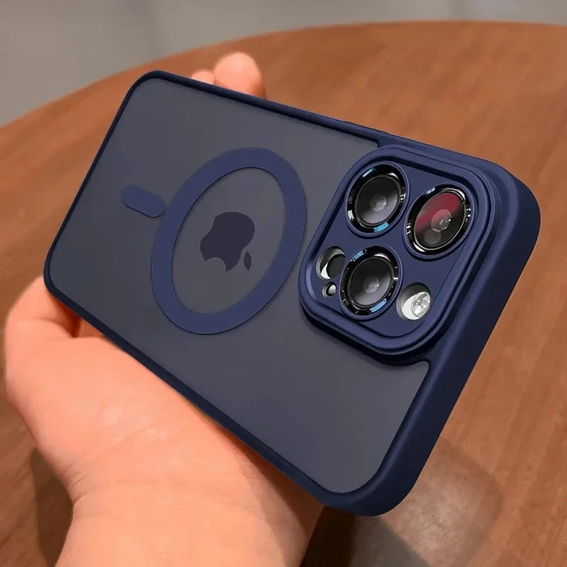 Capa Magnética Luxo Fosco Translúcida à Prova de Choque MagSafe: Proteção e Estilo Moderno para Seu iPhone