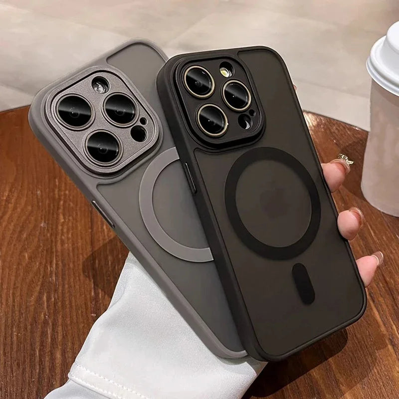Capa Magnética Luxo Fosco Translúcida à Prova de Choque MagSafe: Proteção e Estilo Moderno para Seu iPhone