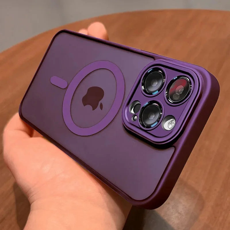 Capa Magnética Luxo Fosco Translúcida à Prova de Choque MagSafe: Proteção e Estilo Moderno para Seu iPhone