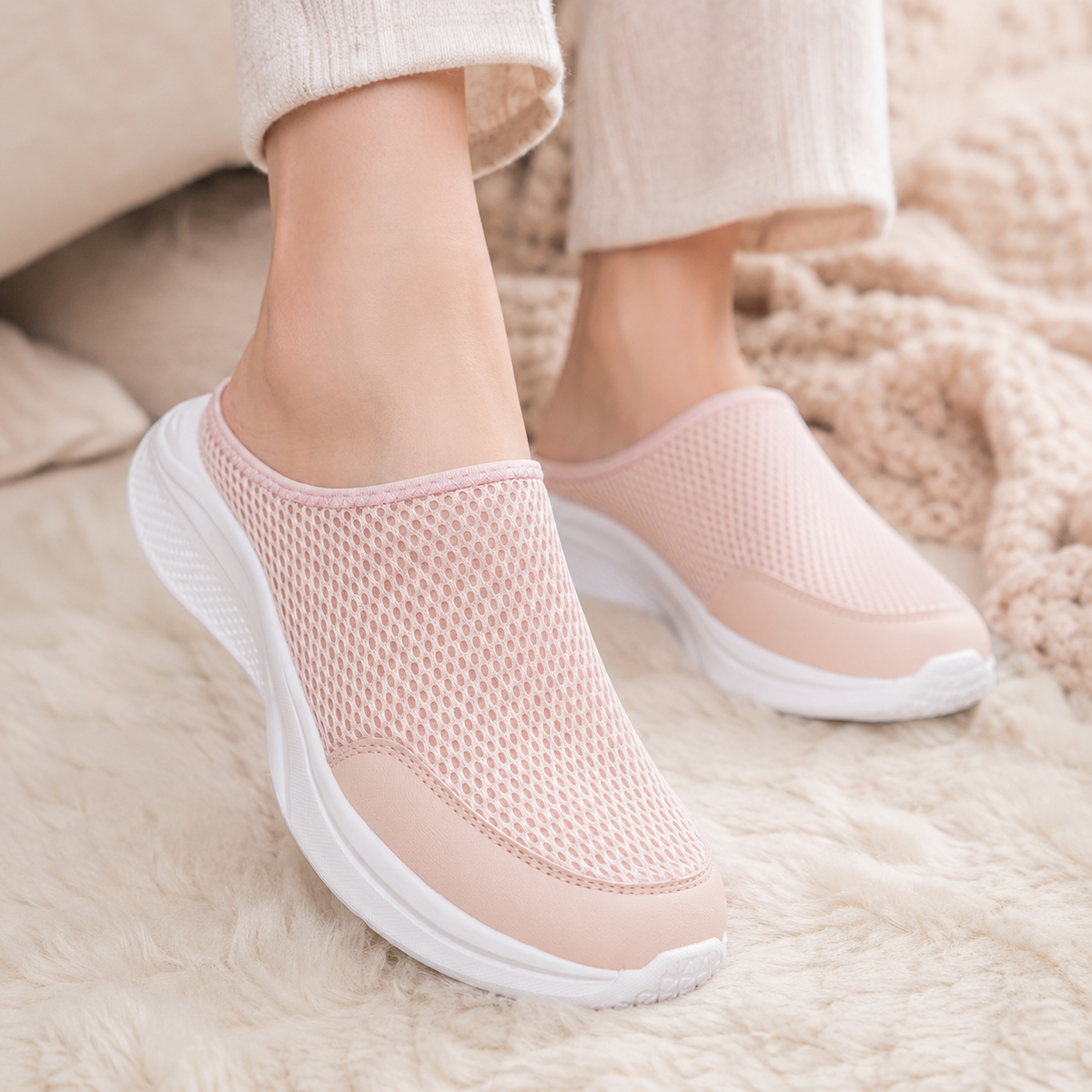 Tênis Feminino Slip On Leve em Malha Respirável  | FlexStep