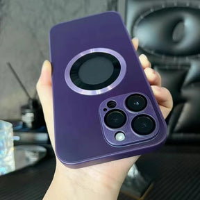 TitanShield Elite – A Capa de Titânio que Une Elegância e Proteção para Seu iPhone!
