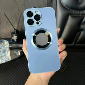 TitanShield Elite – A Capa de Titânio que Une Elegância e Proteção para Seu iPhone!